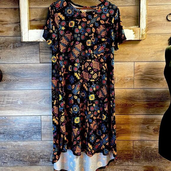 LulaRoe Ladies Carly Swing Dress Size M Black, Blue Yellow Pattern Color… - Picture 2 of 8
